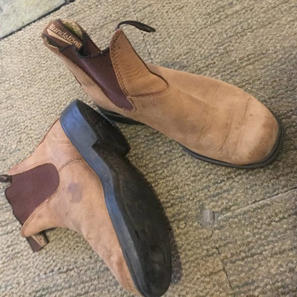 Blundstone Chisel Toe Boots sz 6 US - Picture 3 of 4